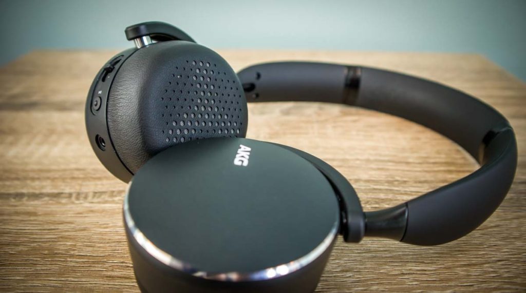 AKG Y500 Wireless Headphones Review | Good To SEO - 