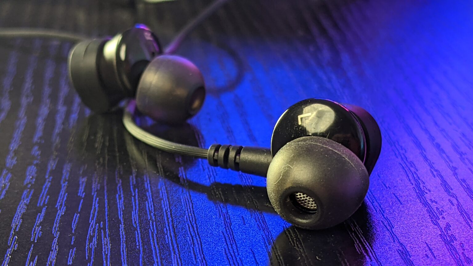 Creative Aurvana Trio LS In Ear Earbuds Review TechNuovo