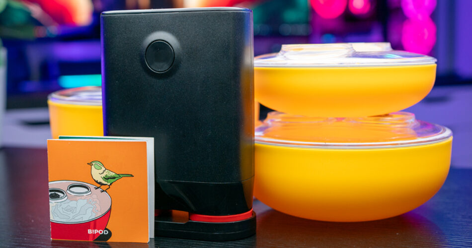 bipod food container