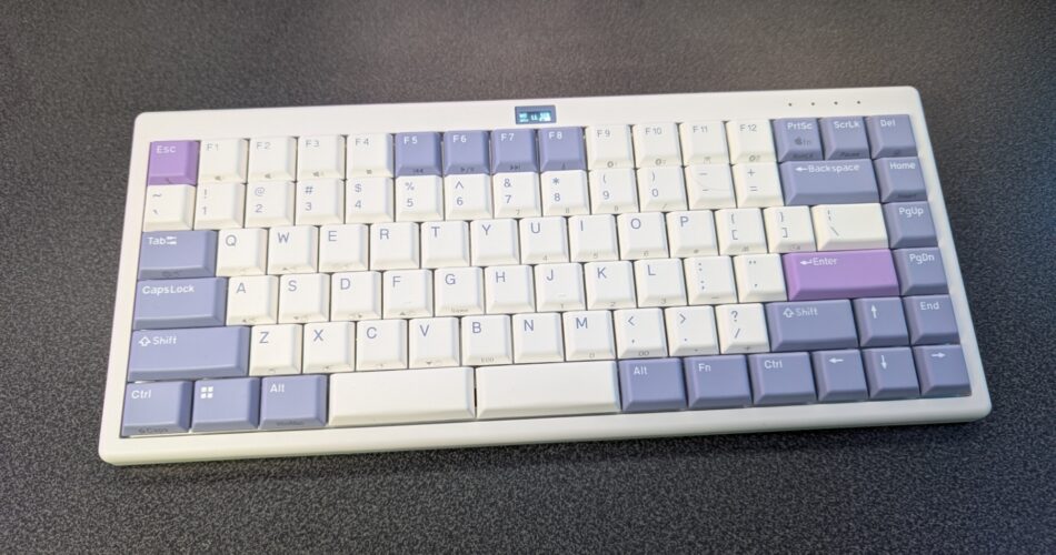 【新品未使用品】NIZキーボード L84 30gf L84 Dark Gray | NiZ静電容量無接点方式キーボード | 最新版