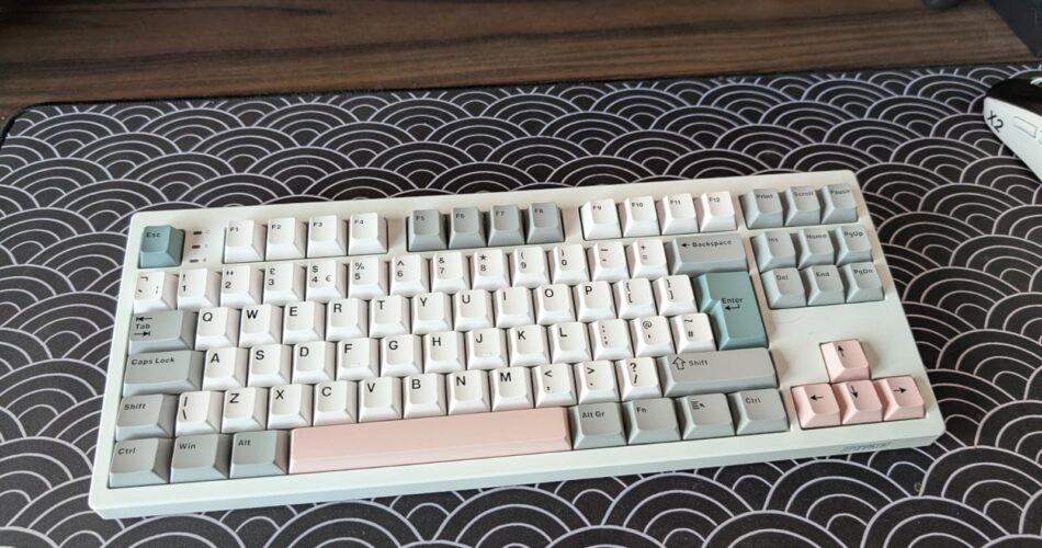 Epomaker TH87 keyboard
